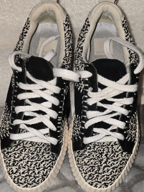 Dolce Vita Black and White Knit Platform Sneakers - Picture 3 of 6